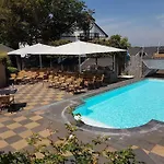 מלון Boutique Puur Zee - Adults Only וייק אן זיי
