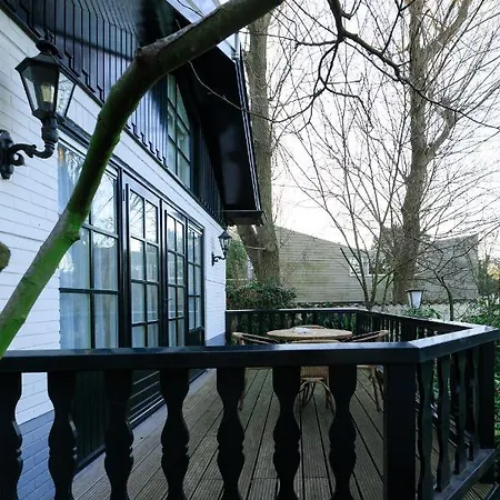 Boutique Puur Zee - Adults Only Otel